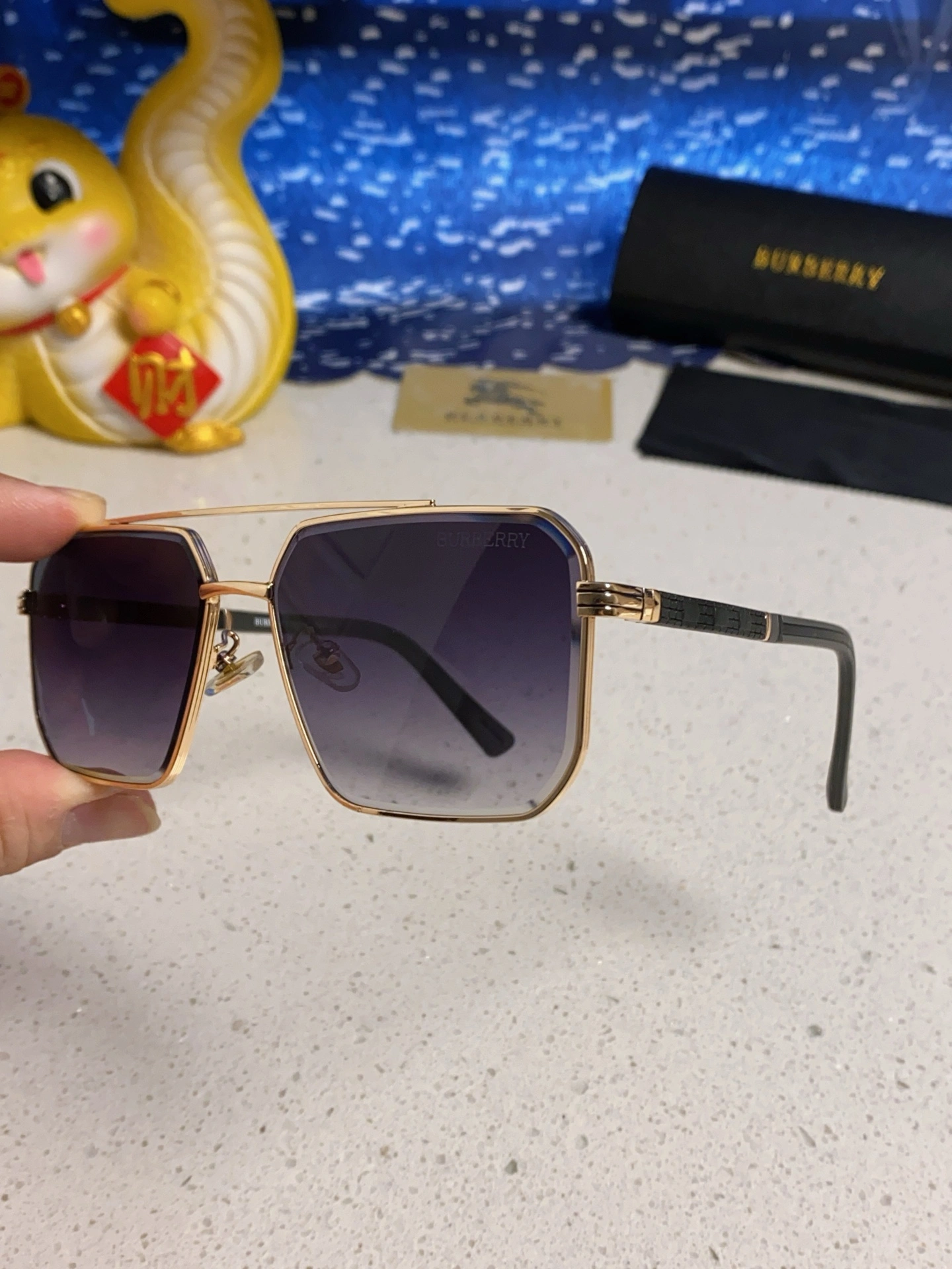 B*urberry Glasses Top XX 20250402- ZeroBulk 17164