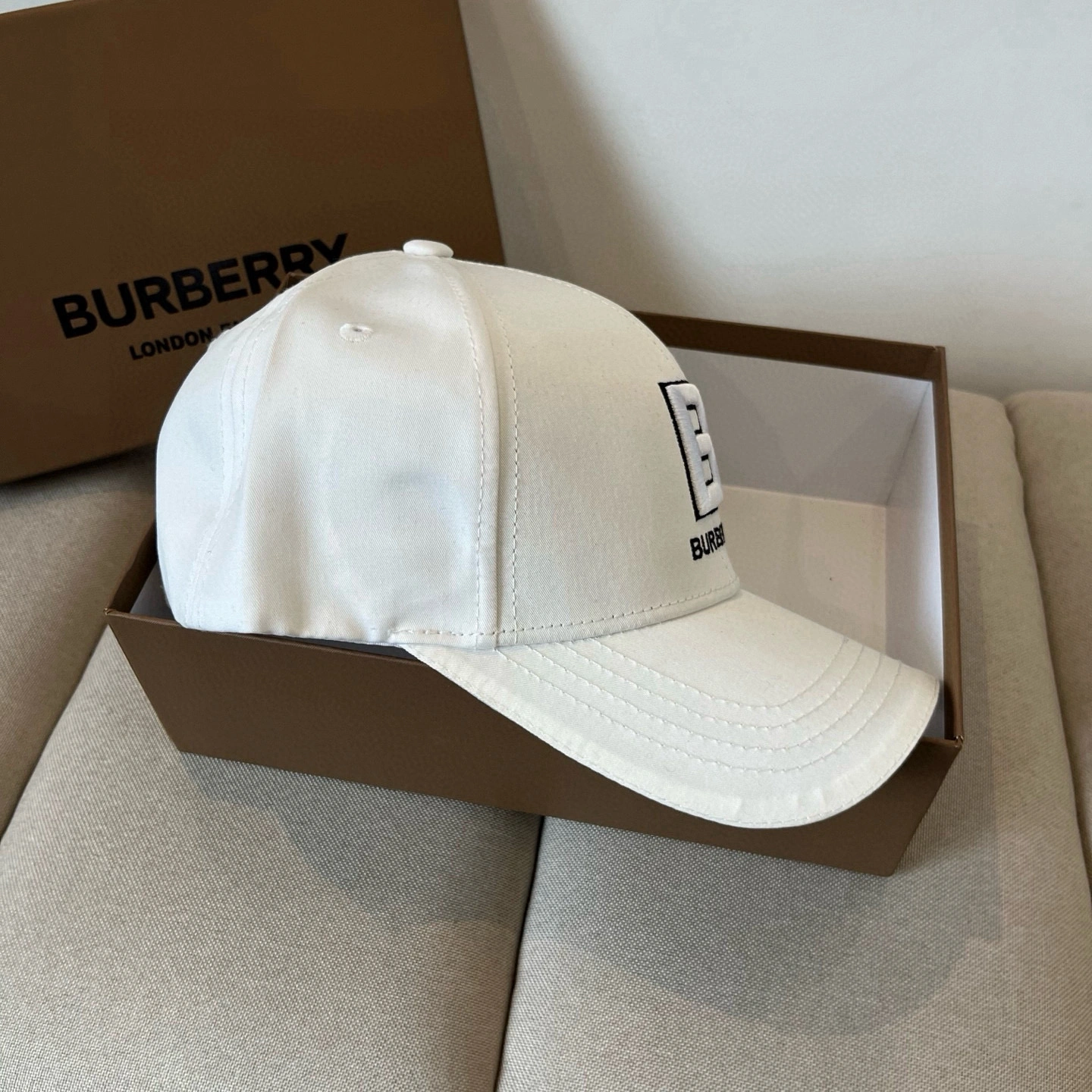 Breathable B*urberry Hats Top XX20250408- 17492