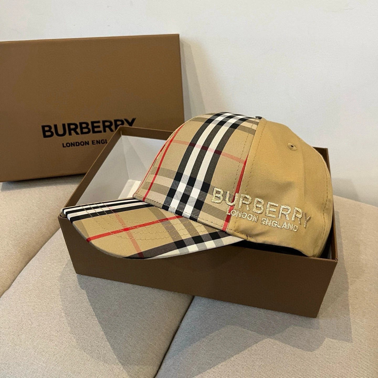 UrbanChic B*urberry Hats Top XX20250408- 17490
