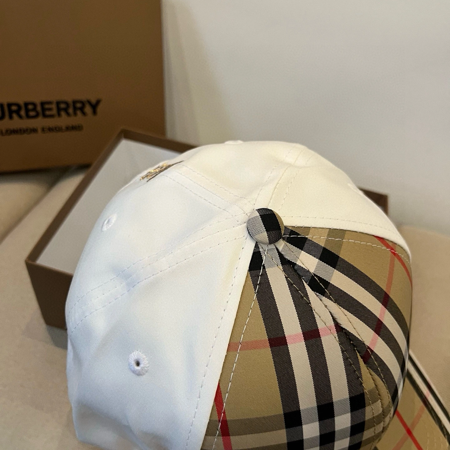 UrbanChic B*urberry Hats Top XX20250408- 17490