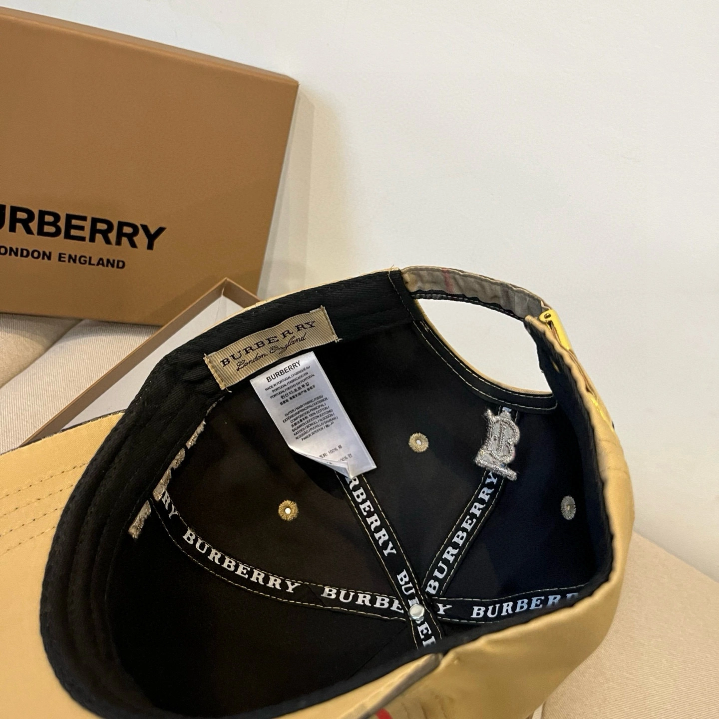 UrbanChic B*urberry Hats Top XX20250408- 17490