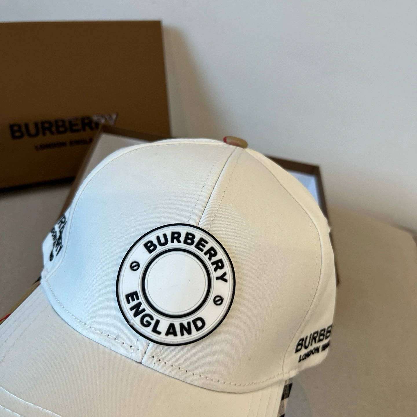 EasyMatch B*urberry Hats Top XX20250408- 17483
