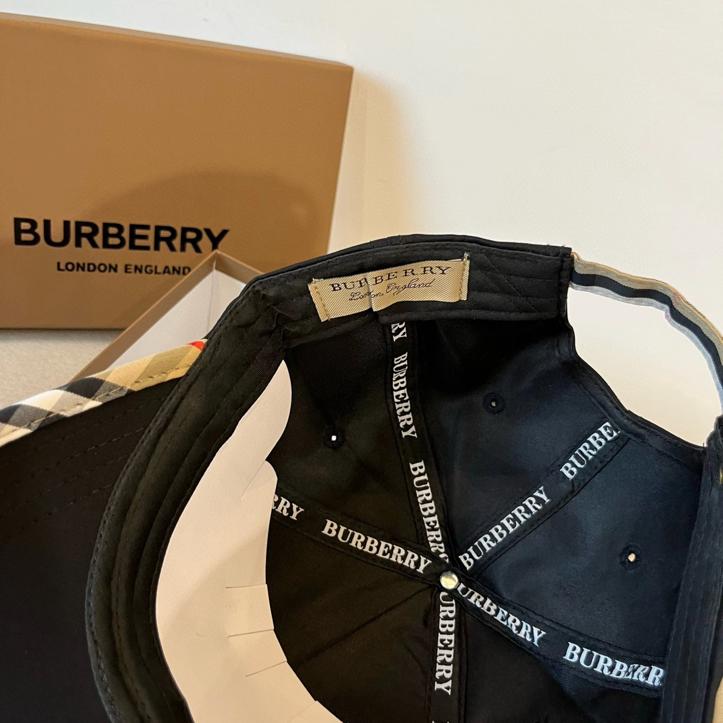 EasyMatch B*urberry Hats Top XX20250408- 17483
