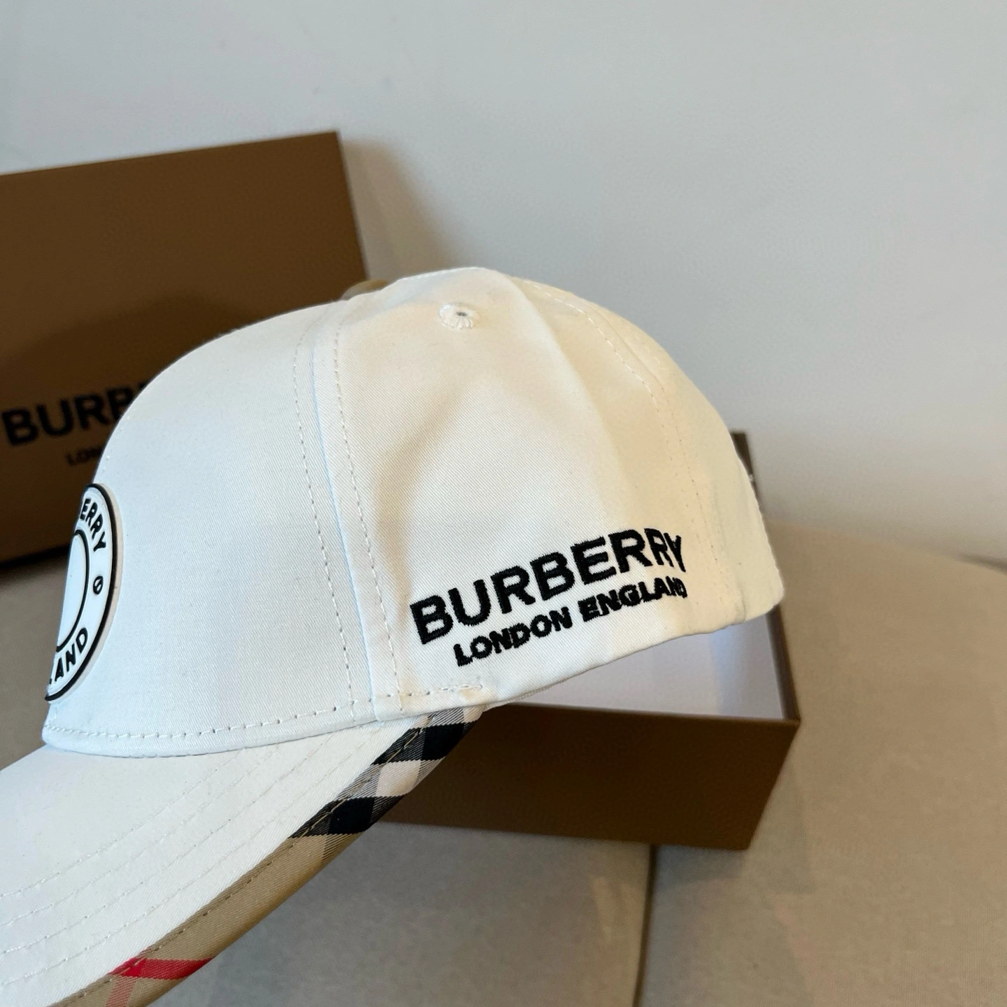 EasyMatch B*urberry Hats Top XX20250408- 17483