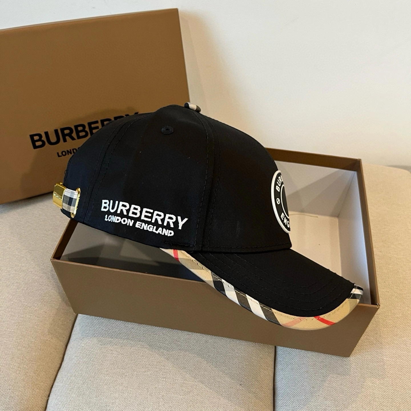 EasyMatch B*urberry Hats Top XX20250408- 17483