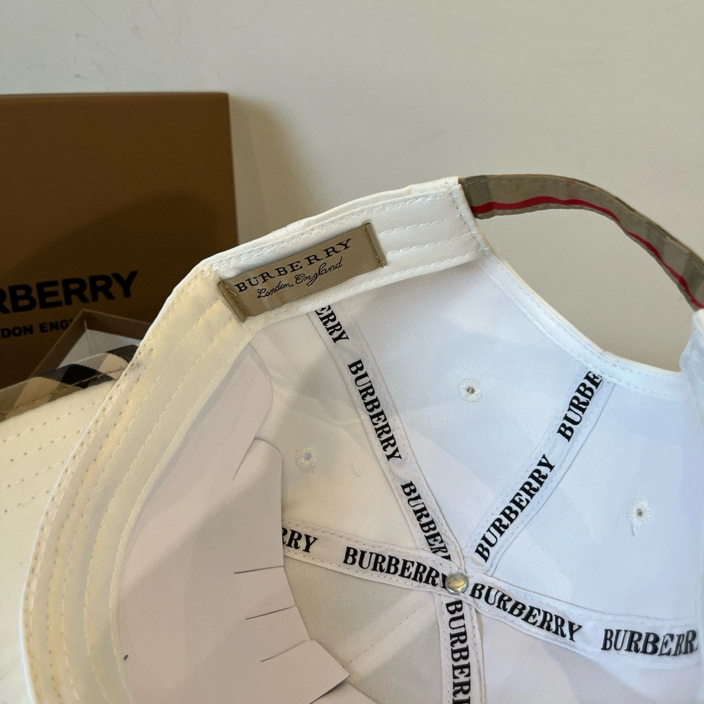 EasyMatch B*urberry Hats Top XX20250408- 17483