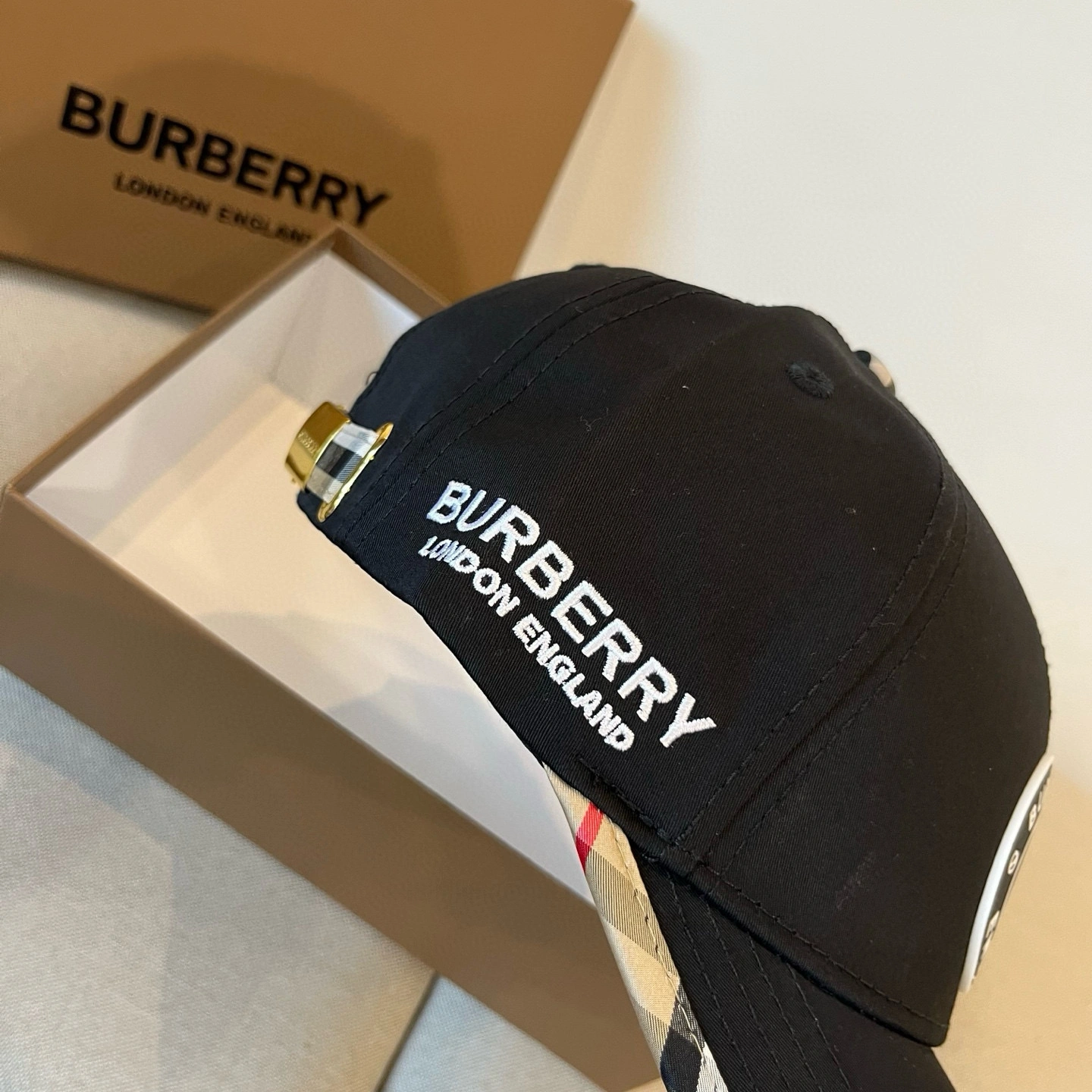 EasyMatch B*urberry Hats Top XX20250408- 17483