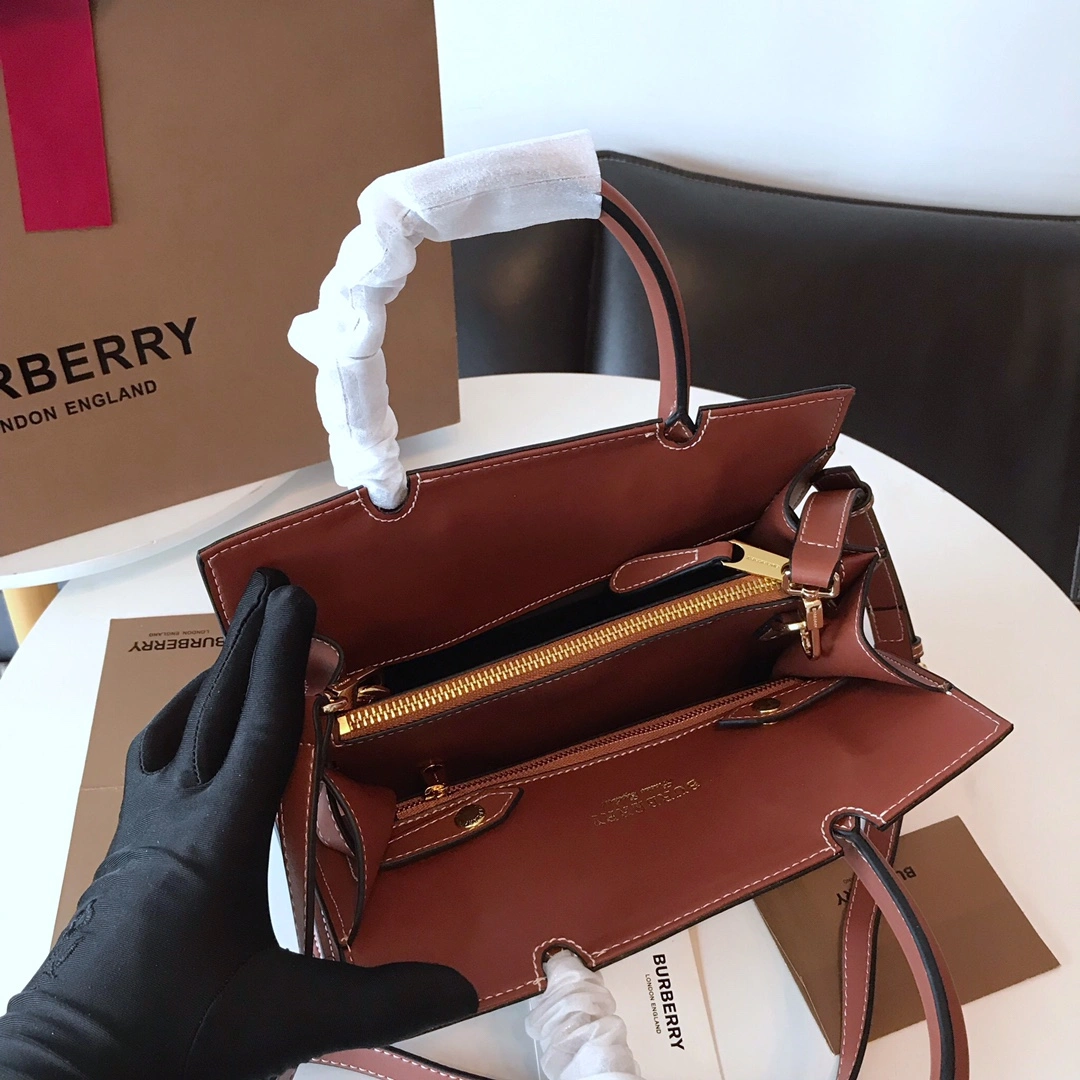 B*urberry Top Bag 26*20*13.5cm Soft 9431