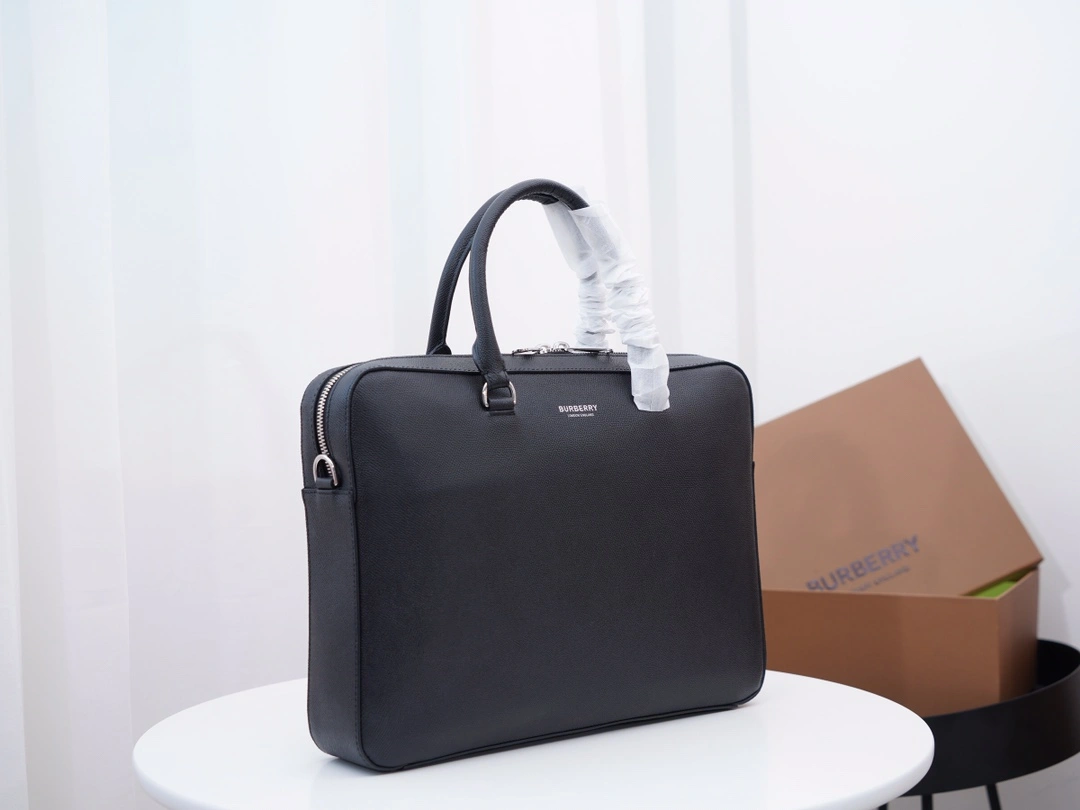 B*urberry Top Bag 38*27*7cm Lightweight 9378