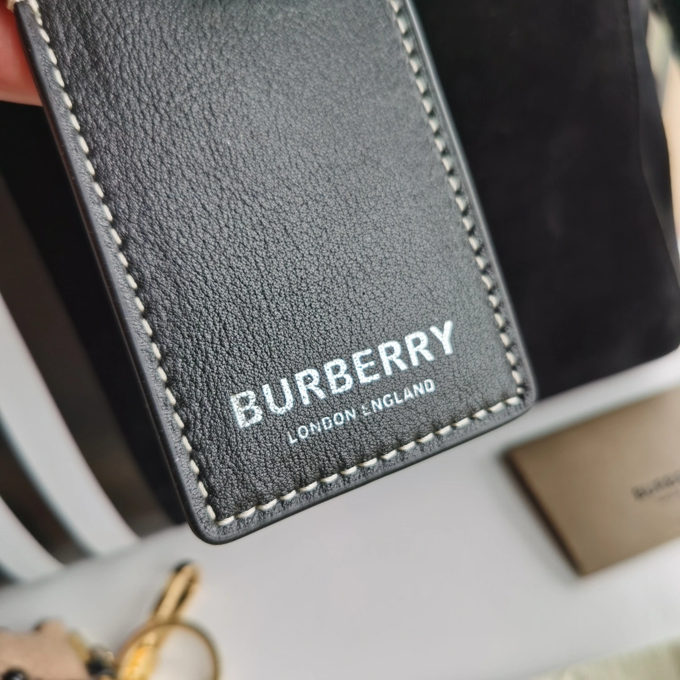 Breathable B*urberry Top Bag 46*30*28cm 9369
