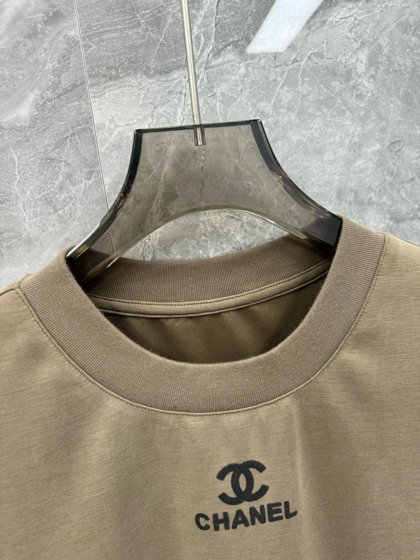 Premium C*ELINE T-shirt Top Quality D17 20240421- 14676