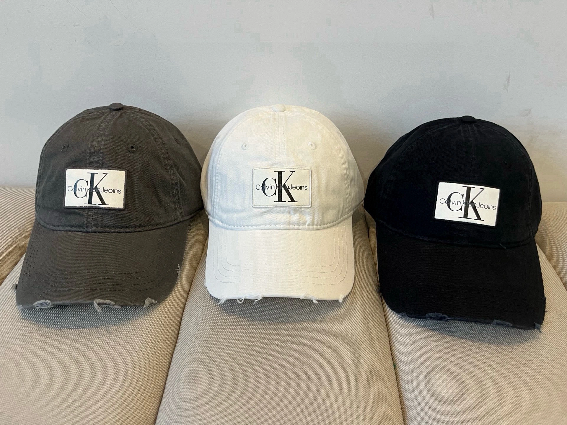 FashionForward C*alvin Klein Hats Top XX20250410- 17408