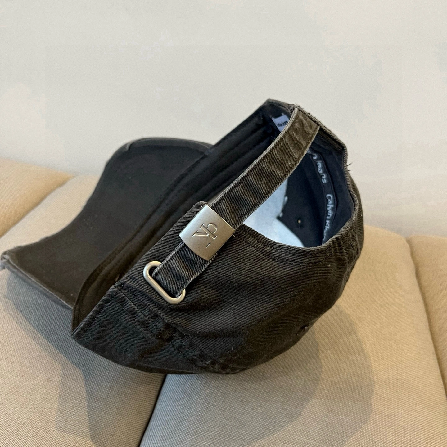 FashionForward C*alvin Klein Hats Top XX20250410- 17408