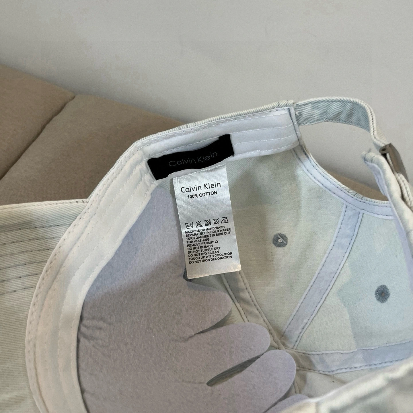 C*alvin Klein Hats Top XX20250410- FreshLook 17412