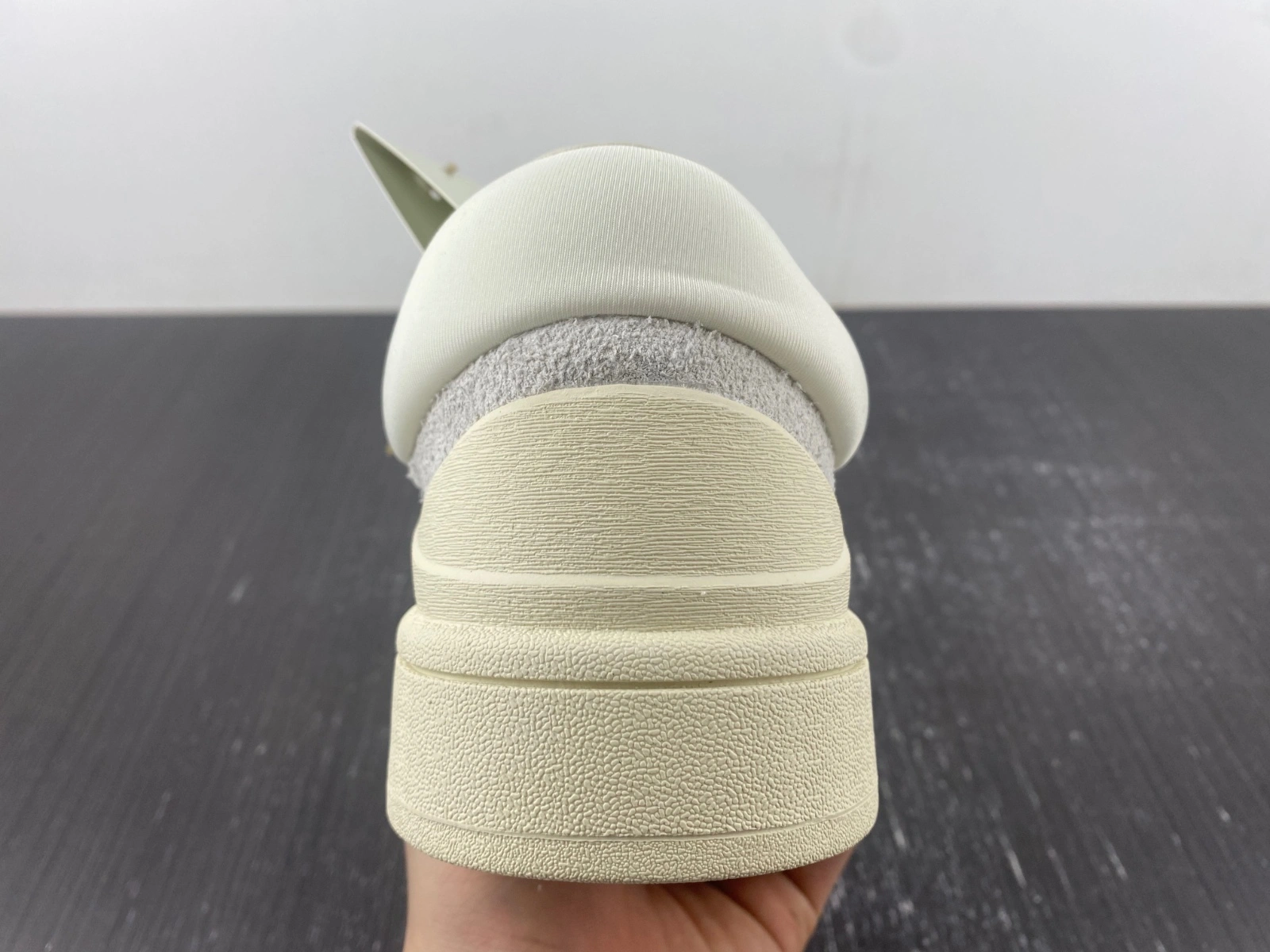 Campus Light Bad Bunny Cream FZ Sporty 2762