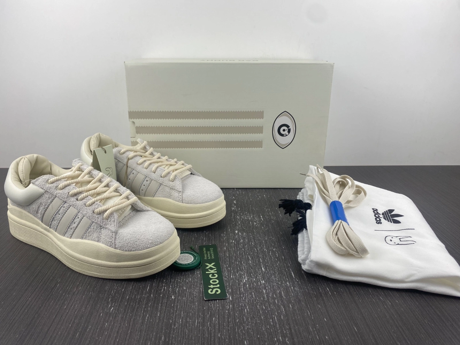 Campus Light Bad Bunny Cream FZ Sporty 2762