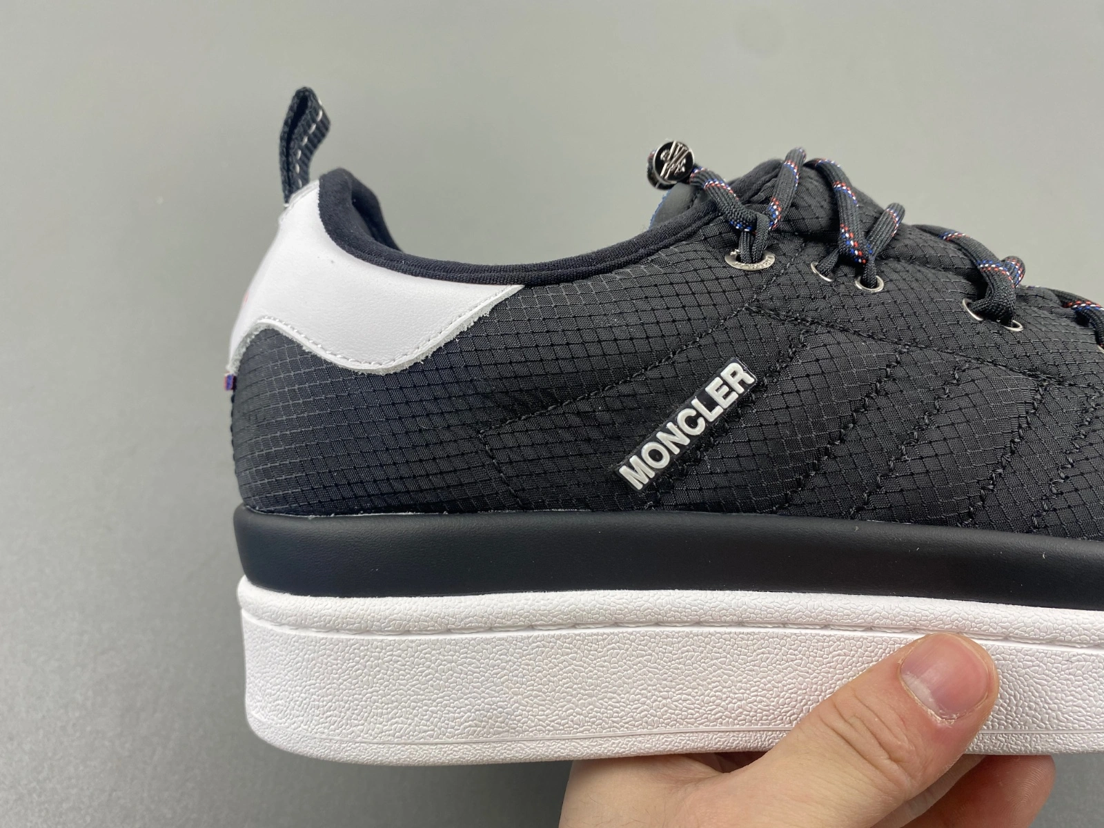 Campus Moncler Core Black IG Neat 2757