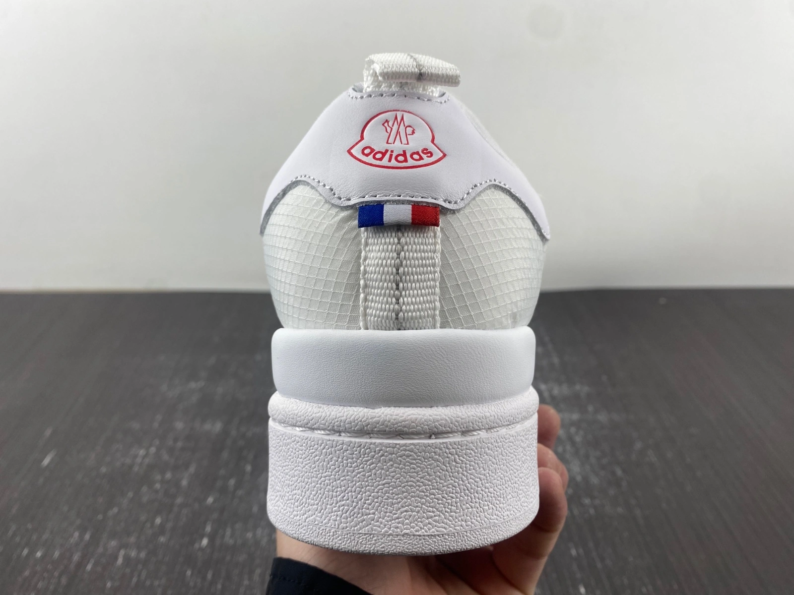 Campus M*oncler Core White IG Durable 2758