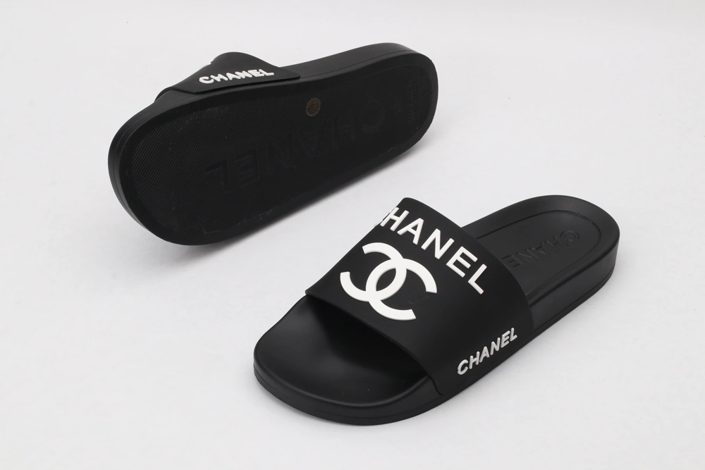 Thermal C*anel Sandals 6777