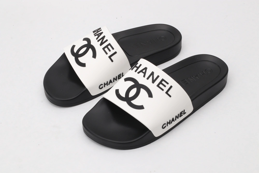Thermal C*anel Sandals 6777