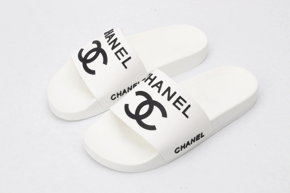 Thermal C*anel Sandals 6777