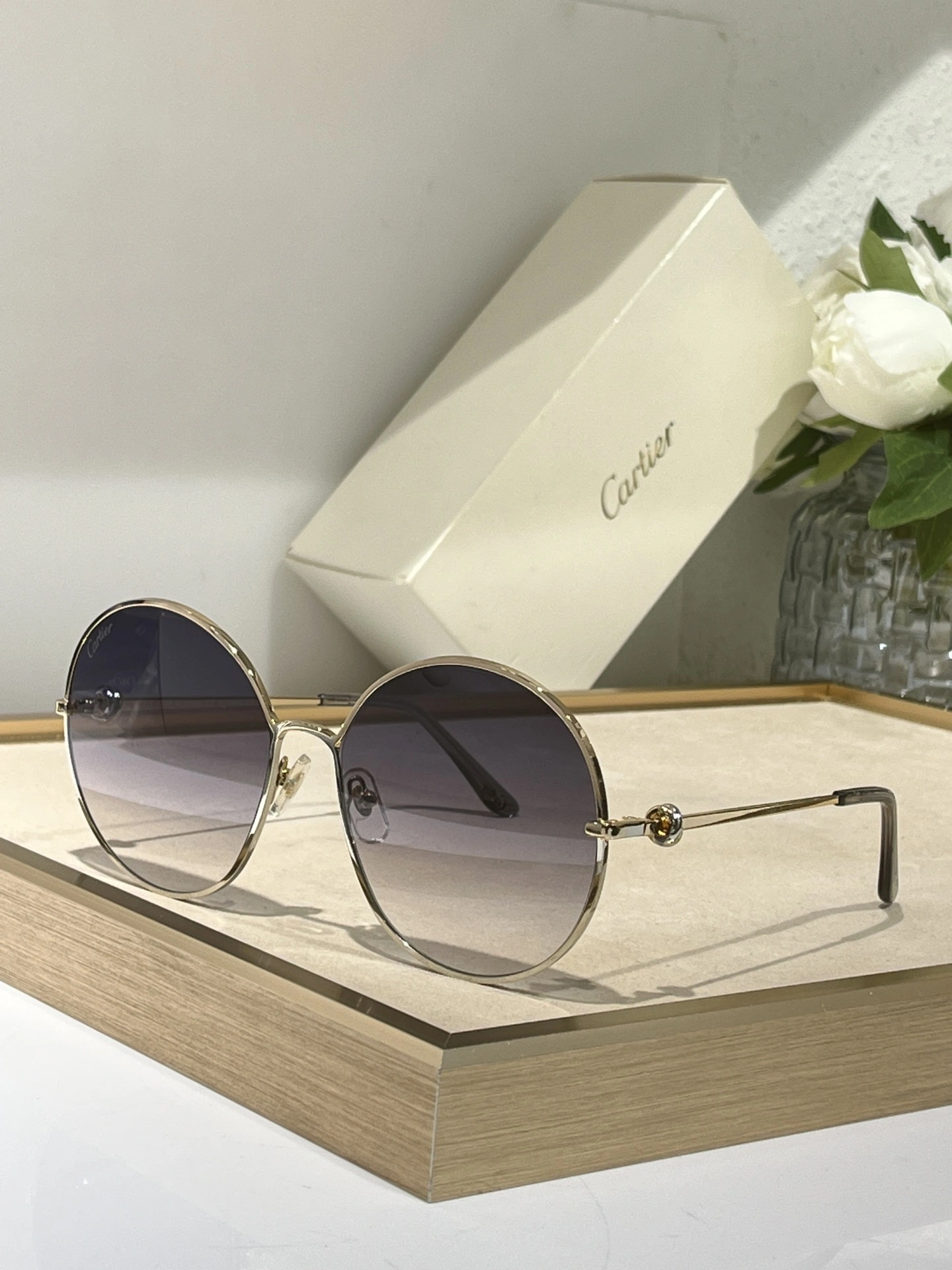 OdorResistant C*artier Glasses Top XX 20240401- 16884