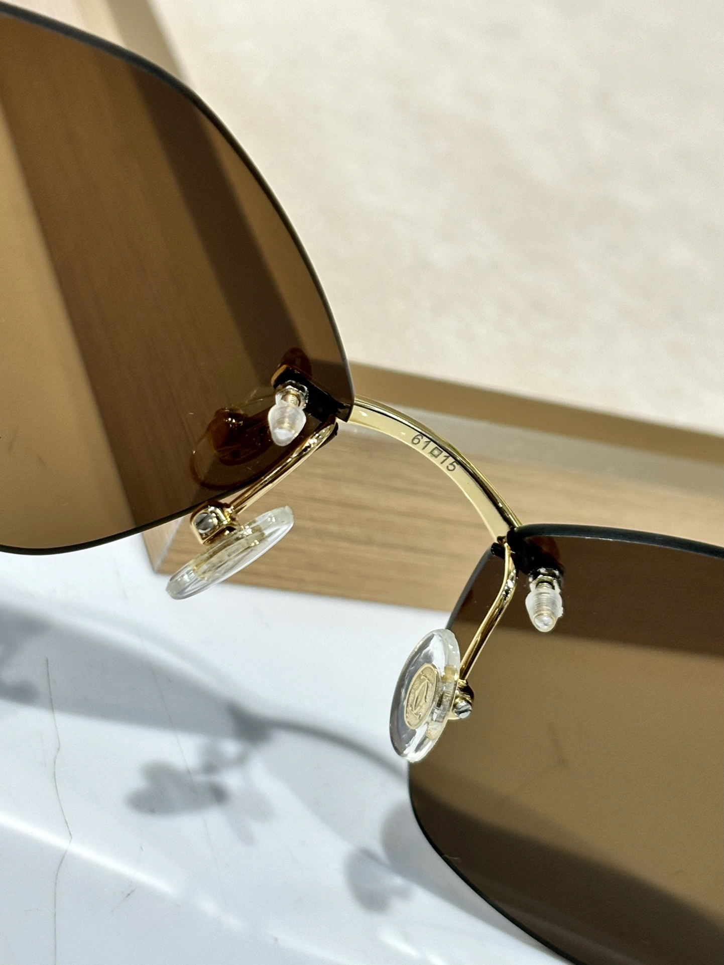 C*artier Glasses Top XX 20240416- MoistureWicking 16873