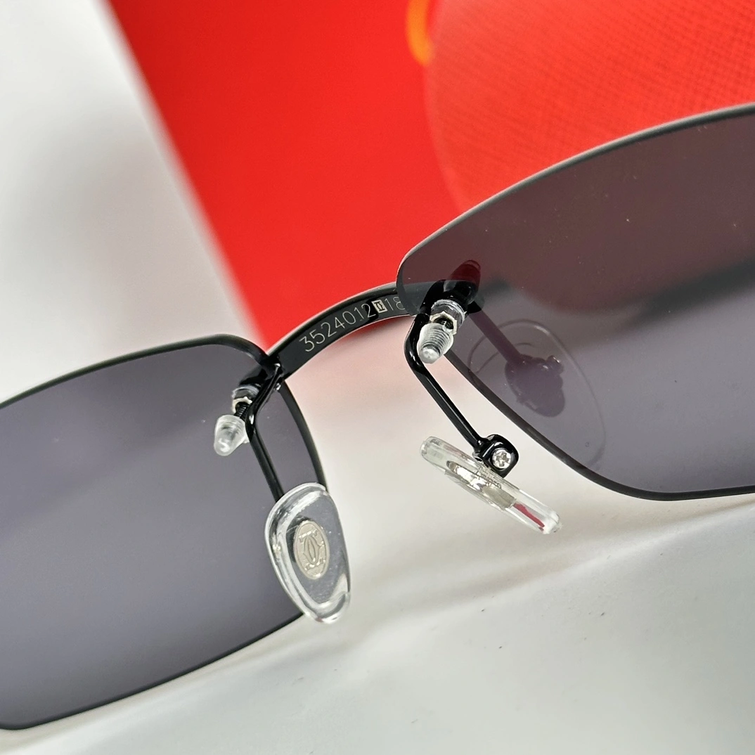 Chic C*artier Glasses Top XX 20240427- 16870