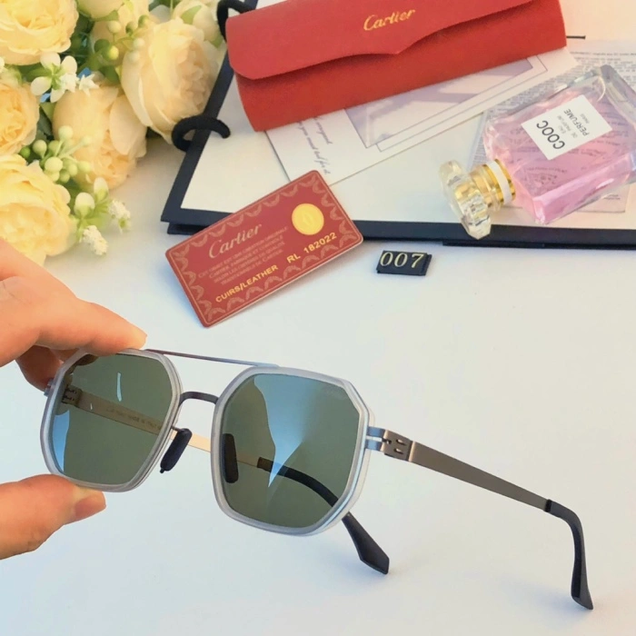 Functional C*artier Glasses Top XX 20240717- 16857