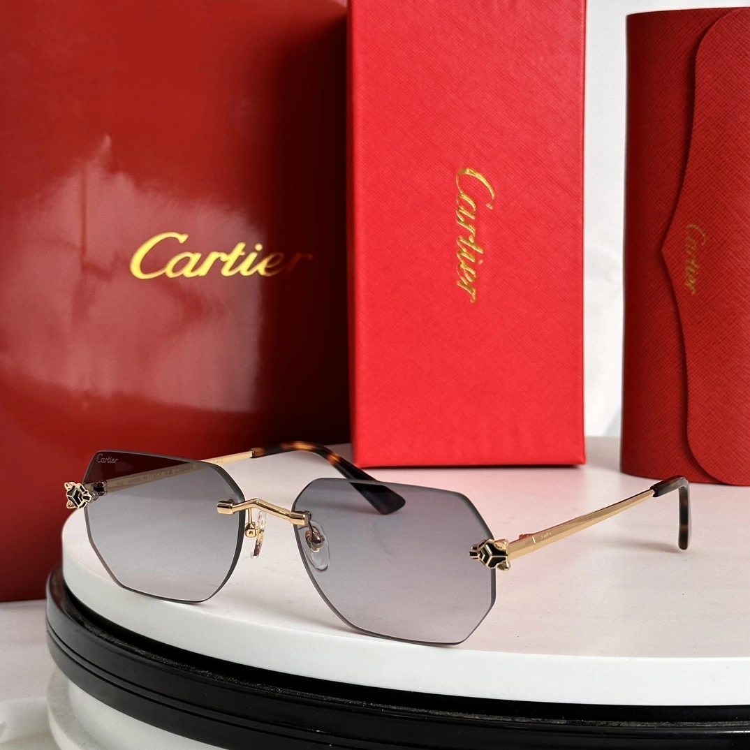 C*artier Glasses Top XX 20240721- Sustainable 16854