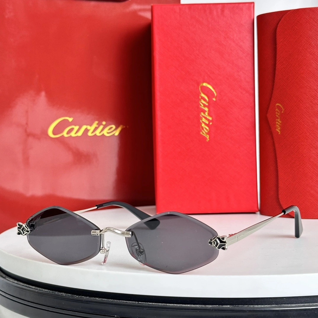 OnTrend C*artier Glasses Top XX 20240802- 16852