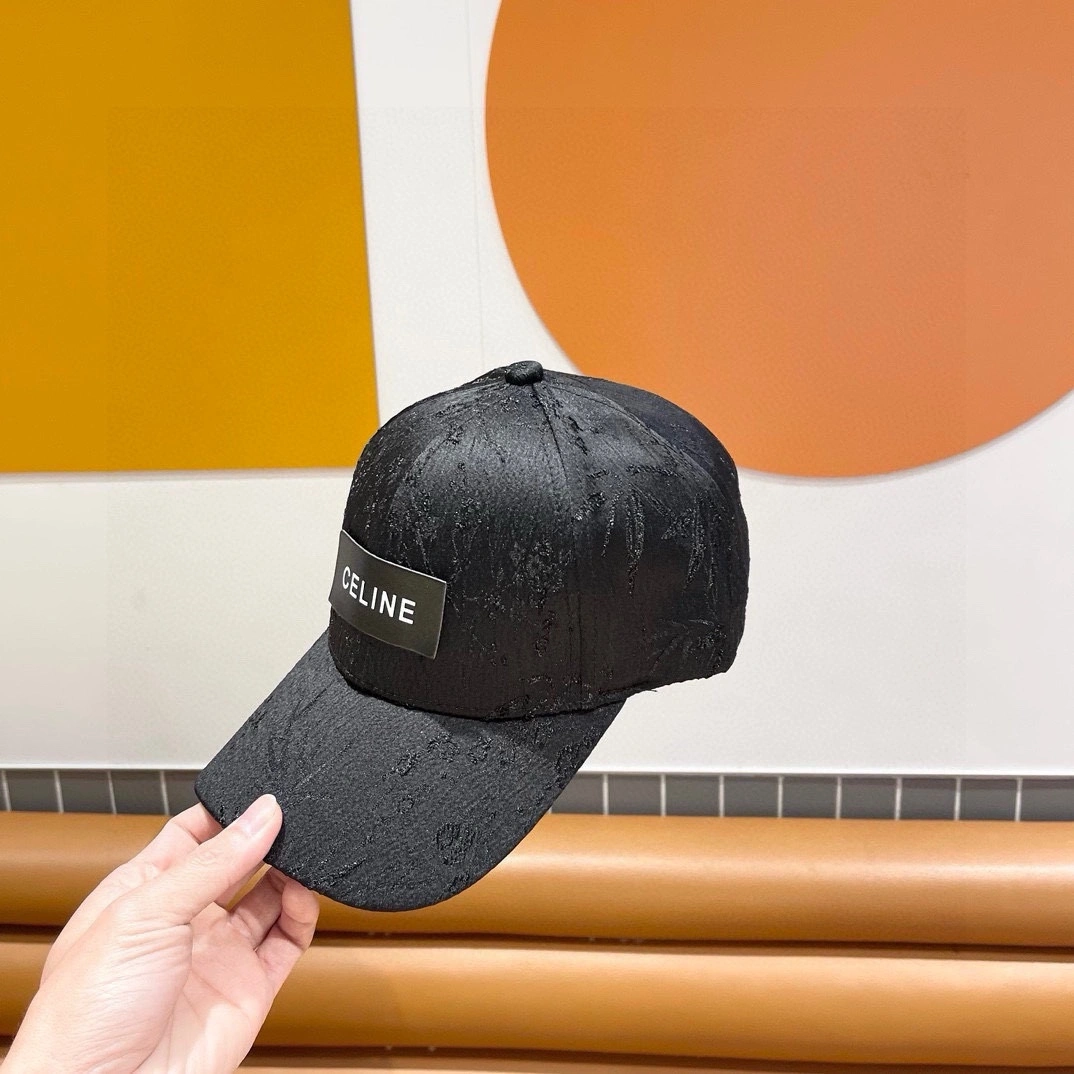 Thermal C*eline Hats Top XX20250408- 17543