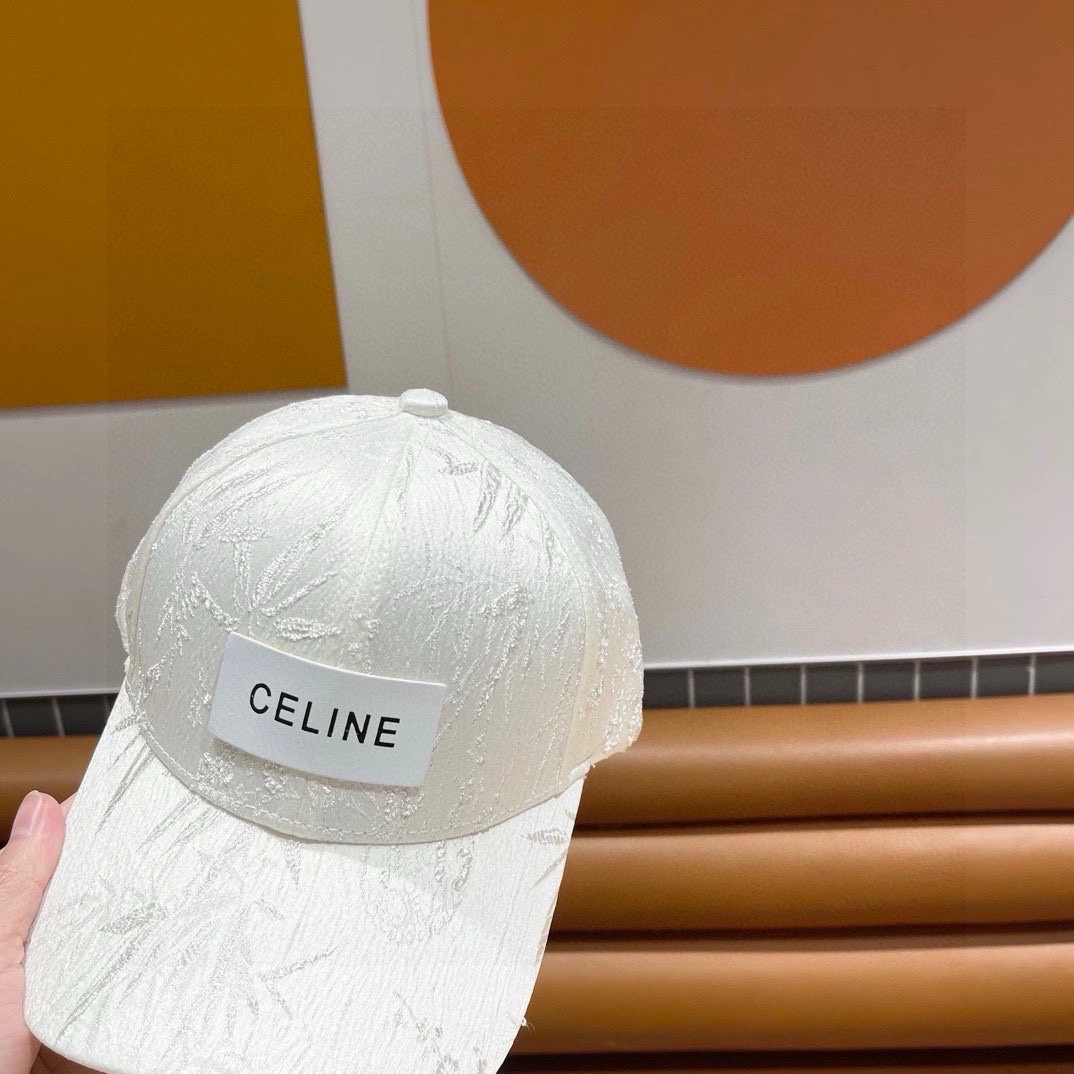 Thermal C*eline Hats Top XX20250408- 17543
