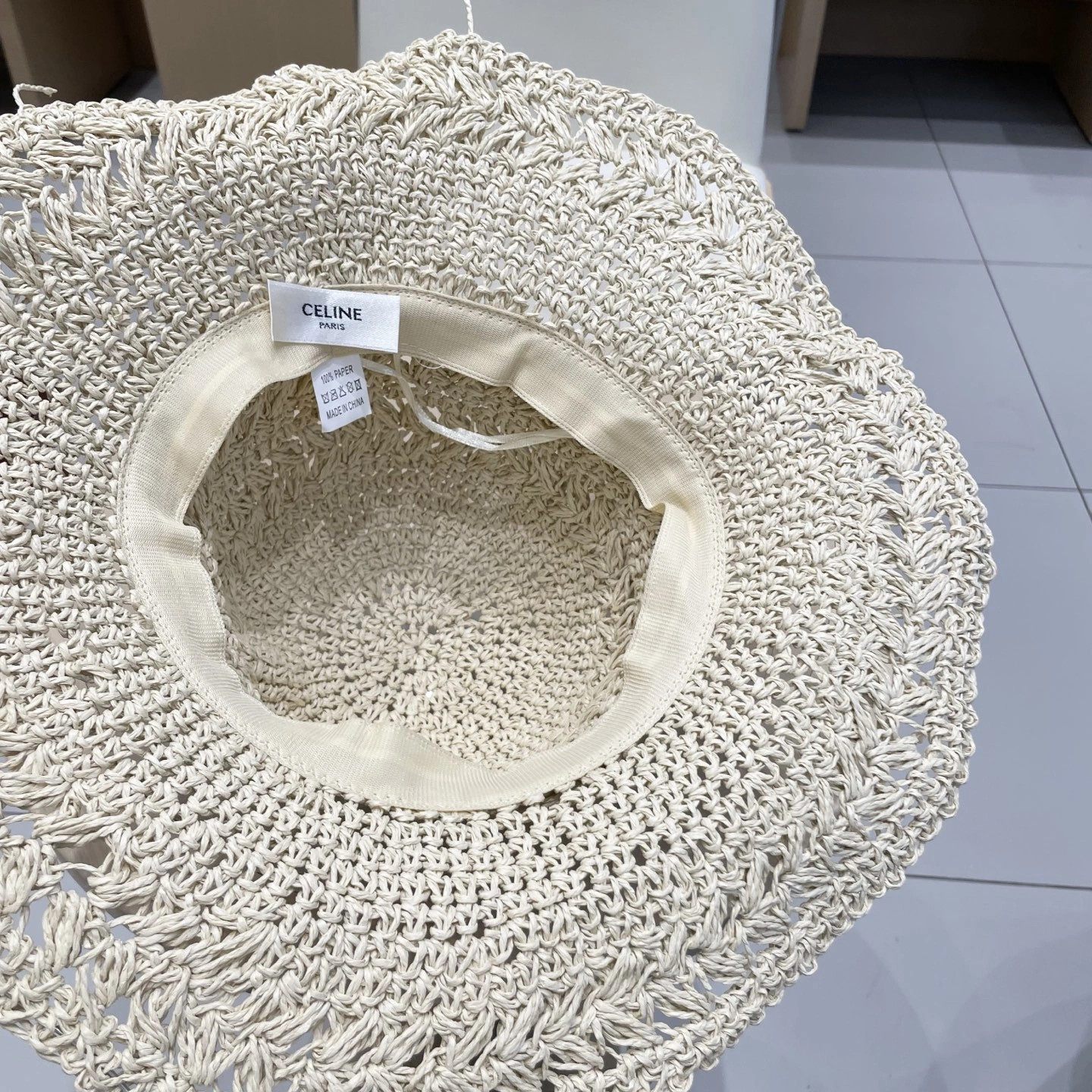 Unique C*eline Hats Top XX20250413- 17257