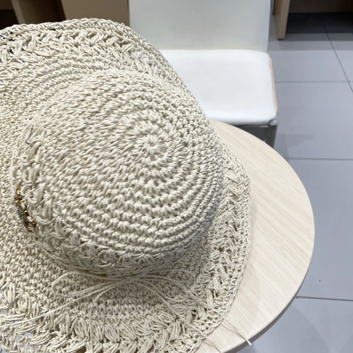 Unique C*eline Hats Top XX20250413- 17257