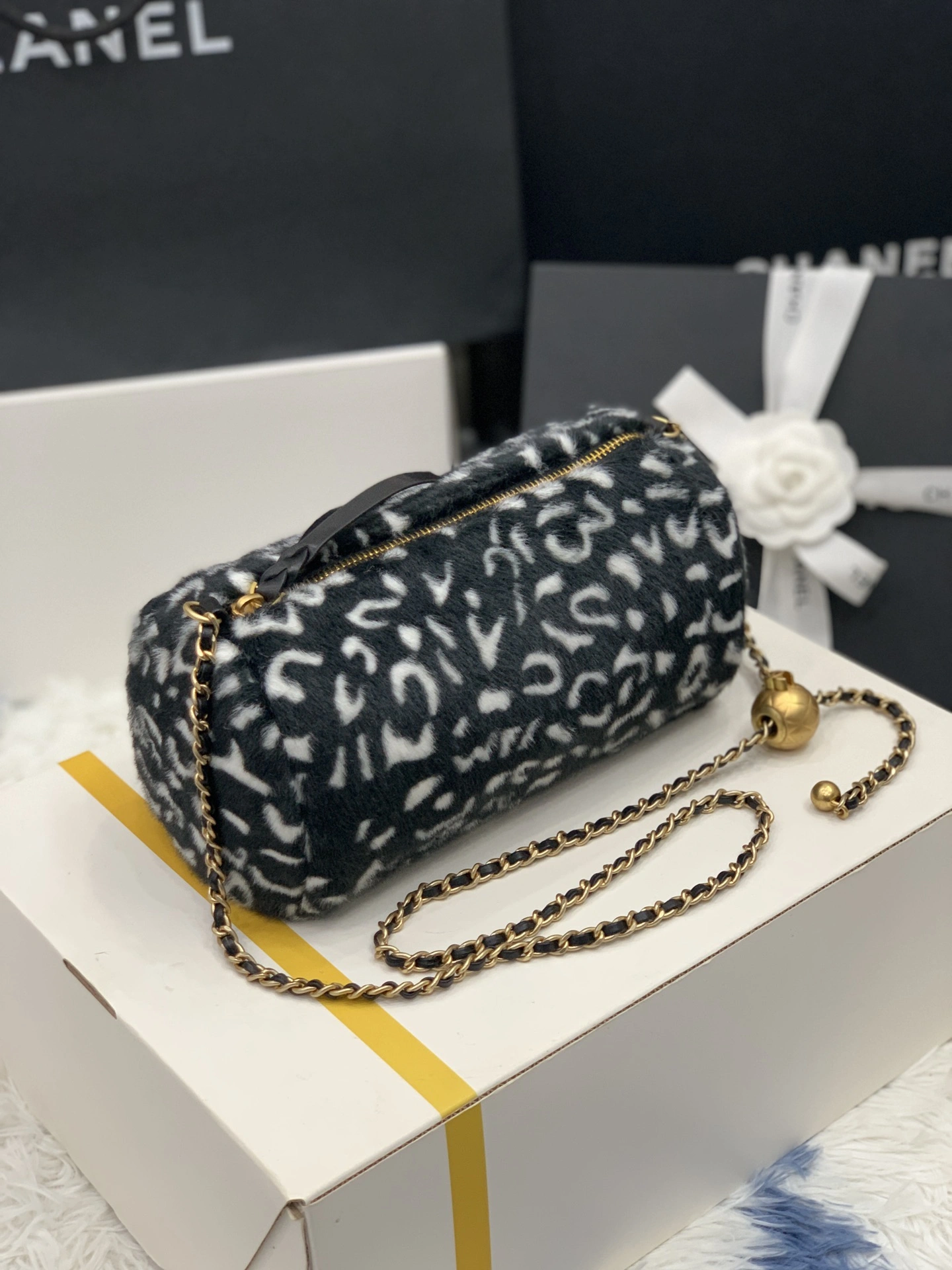 Supportive C*hanel Bag Top Quality 22*11*11cm 8996