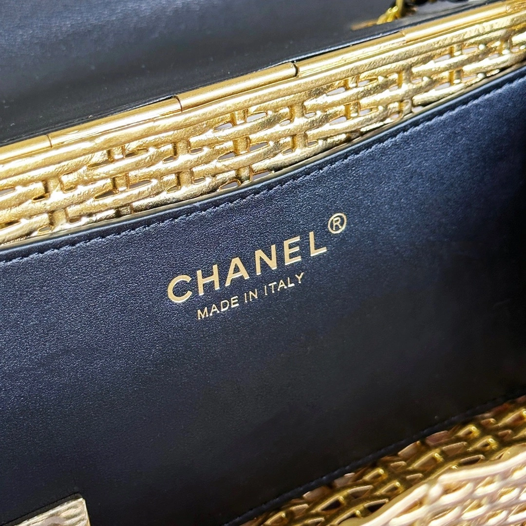 C*hanel Crossbody bag Top Quality HT 20231011-1 17CM Popular 8944