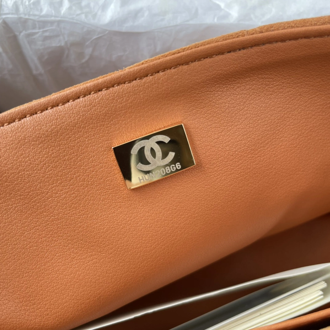 C*hanel Crossbody bag Top Quality HT 20231011-19 26X15X7.5cm Packable 8926