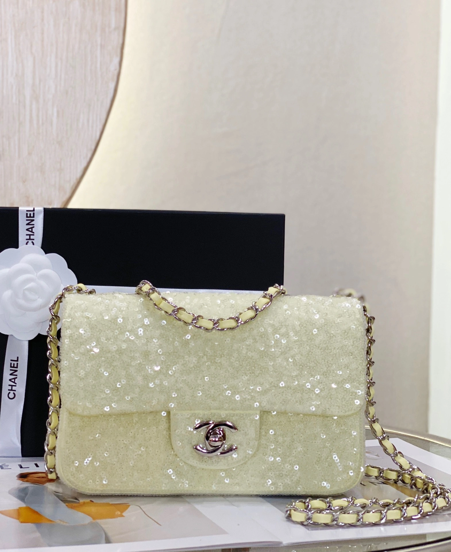 C*hanel Crossbody bag Top Quality HT 20231011-21 20CM FashionForward 8924