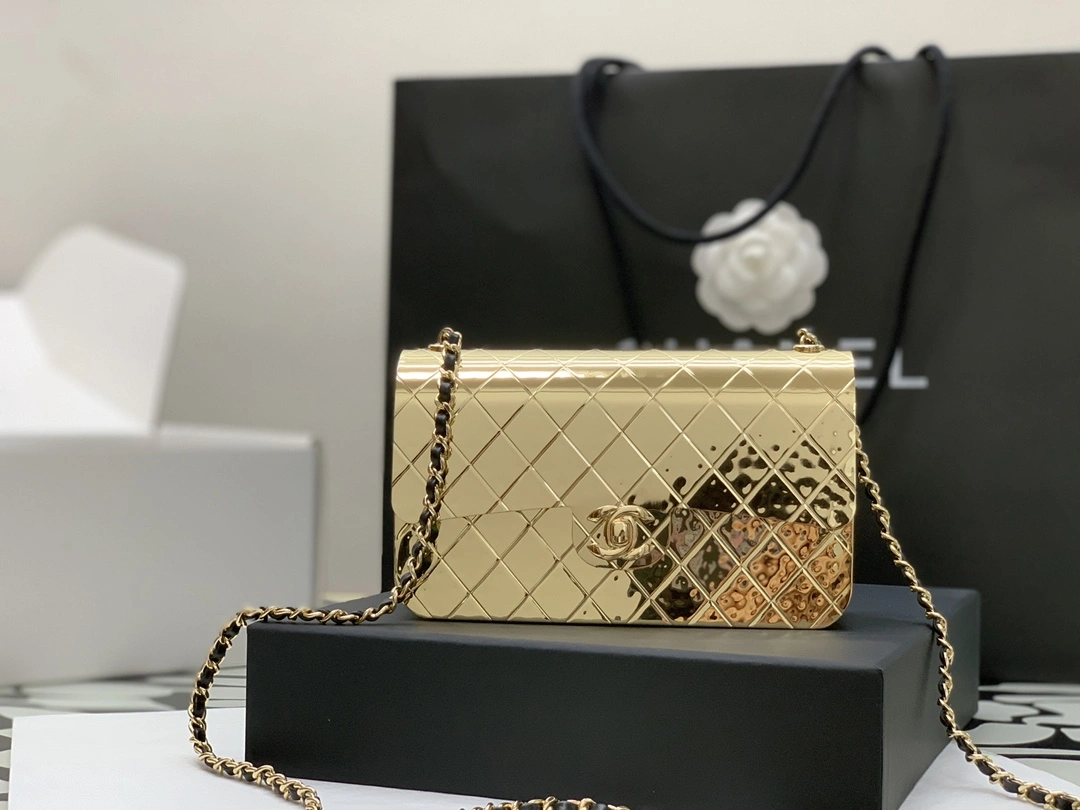 C*hanel Crossbody bag Top Quality HT 20231011-22 18CM SmartChoice 8922