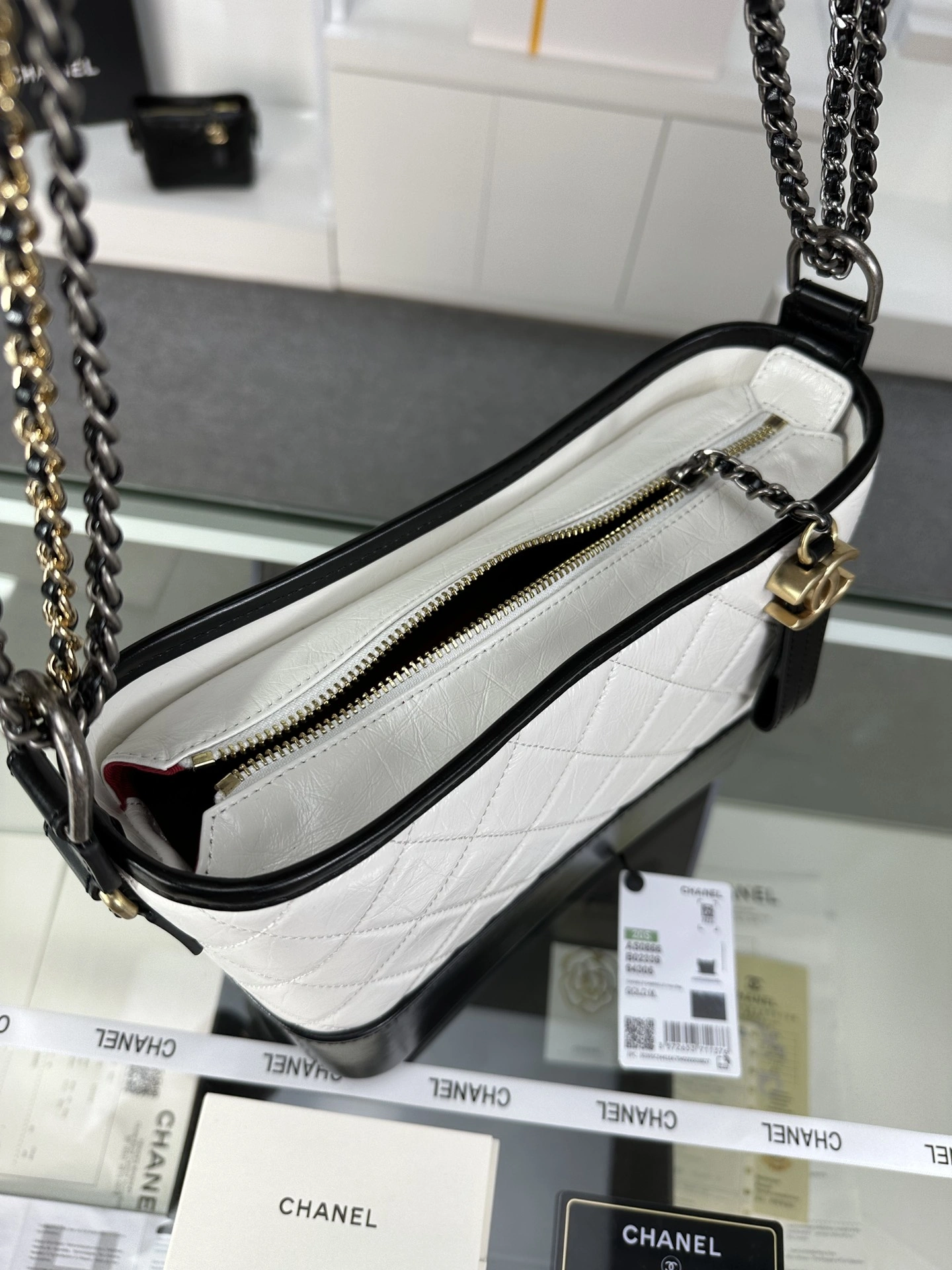 Durable C*hanel Crossbody bag Top Quality HT 20231012-50 20*26*9 cm 8889