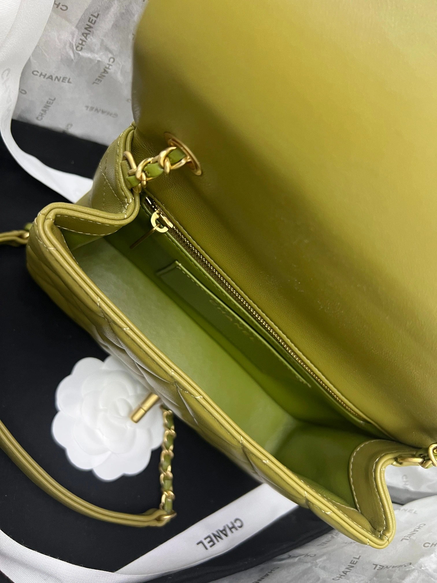 C*hanel Crossbody bag Top Quality HT 20231012-59 12.5*21*6 cm Bright 8880