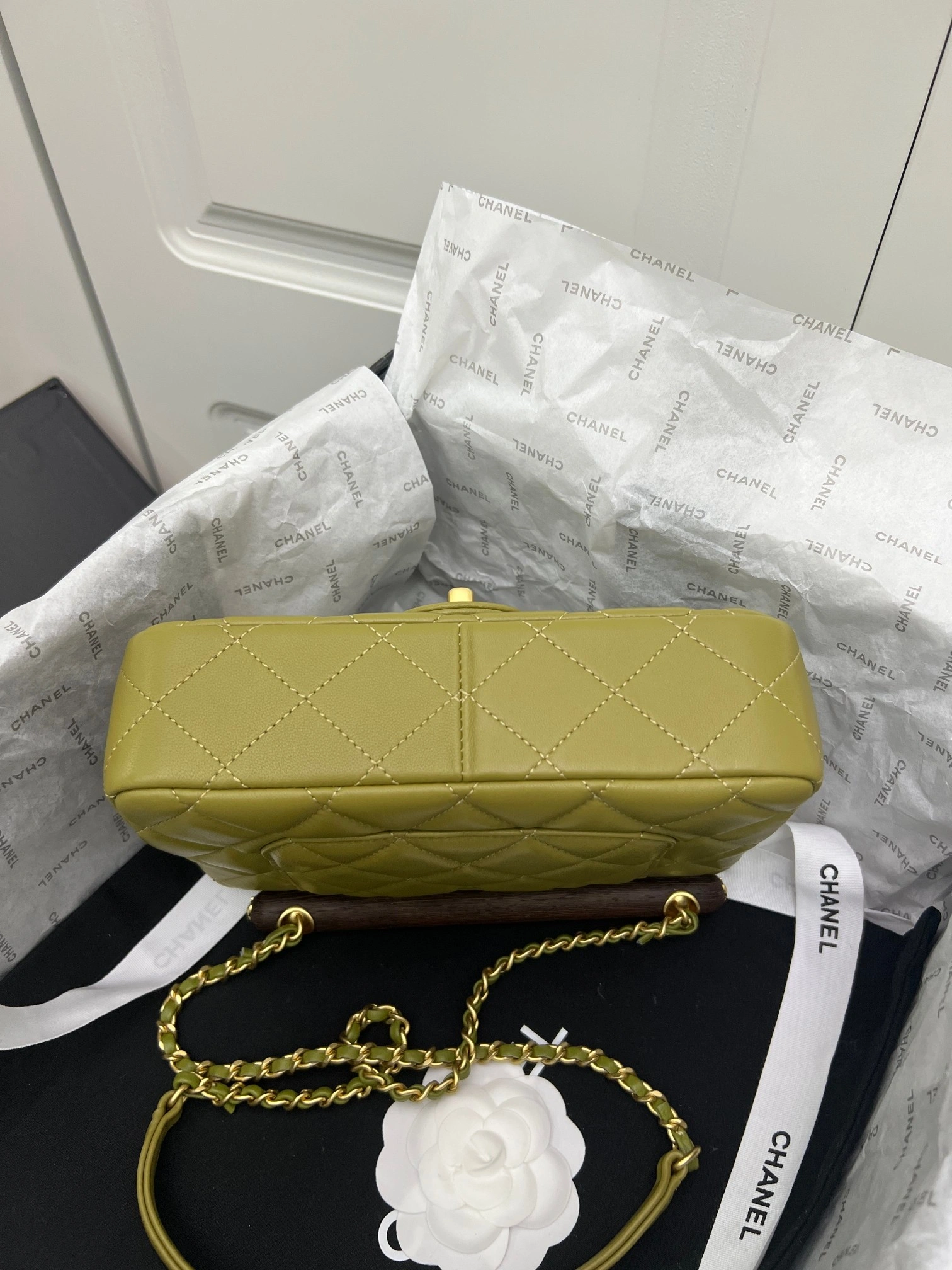 C*hanel Crossbody bag Top Quality HT 20231012-59 12.5*21*6 cm Bright 8880