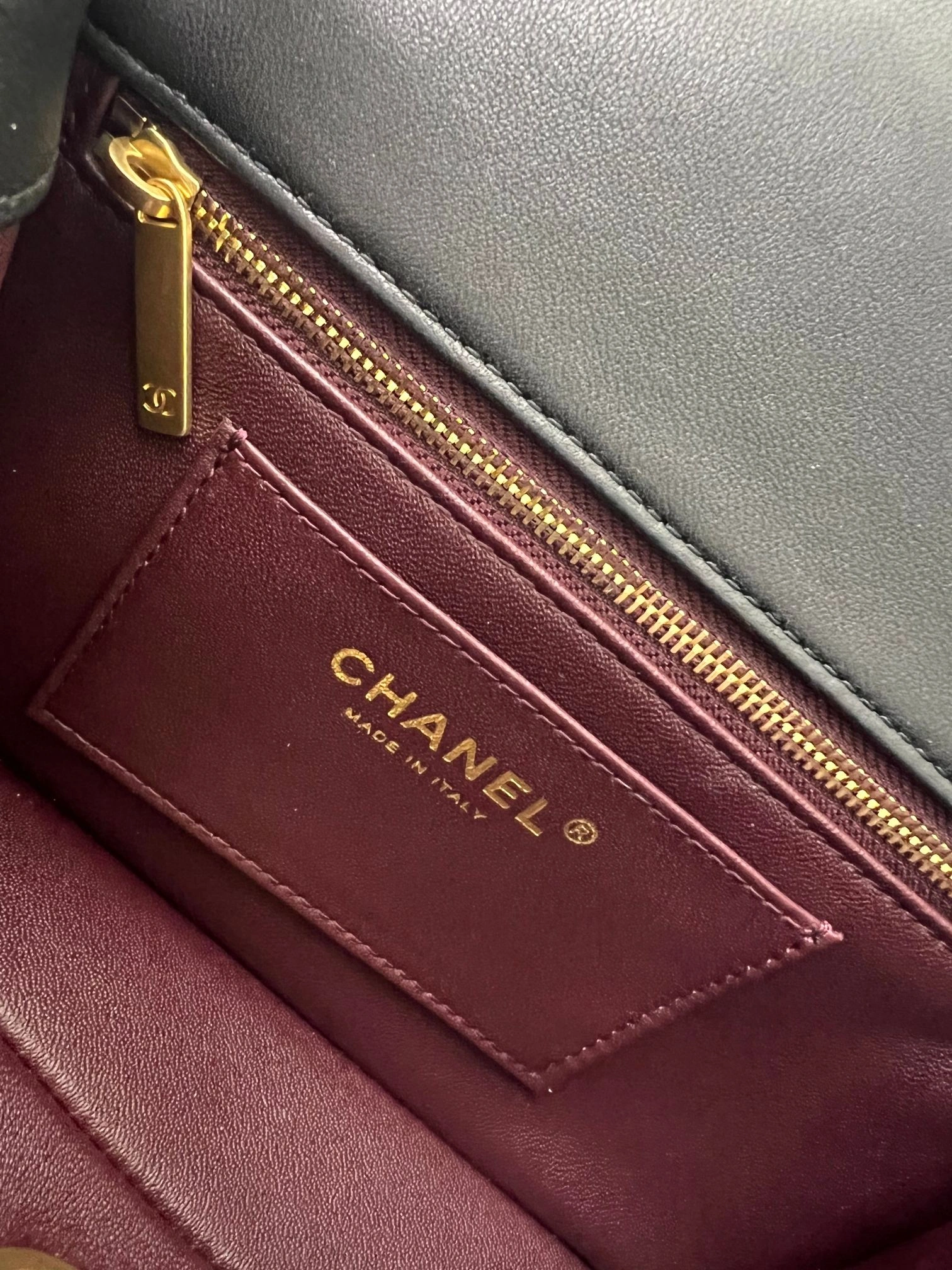 Flexible C*hanel Crossbody bag Top Quality HT 20231012-62 12.5*21*6 cm 8877