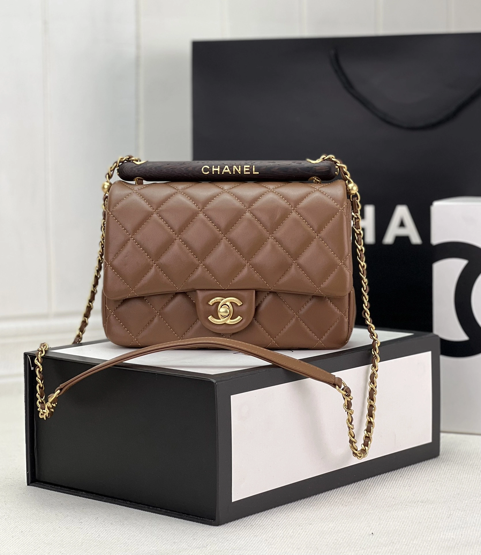 Seasonal C*hanel Crossbody bag Top Quality HT 20231012-63 12.5*21*6 cm 8876