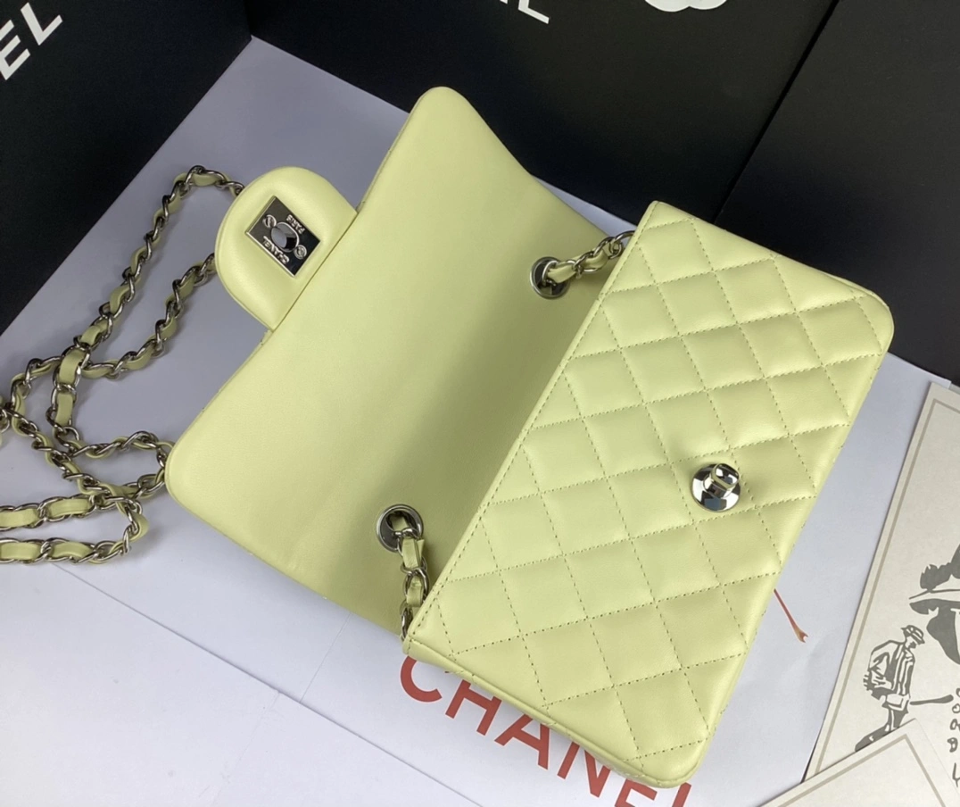 C*hanel Crossbody bag Top Quality HT 20231013-23 20cm Colorful 8812