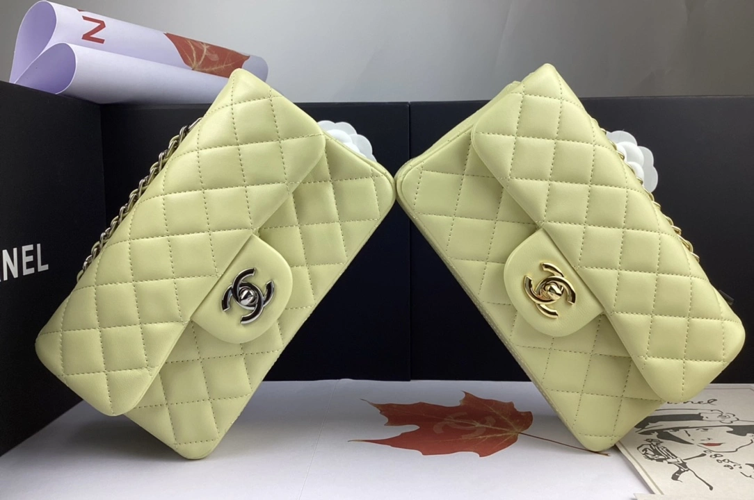 C*hanel Crossbody bag Top Quality HT 20231013-24 20cm ComfortFit 8811