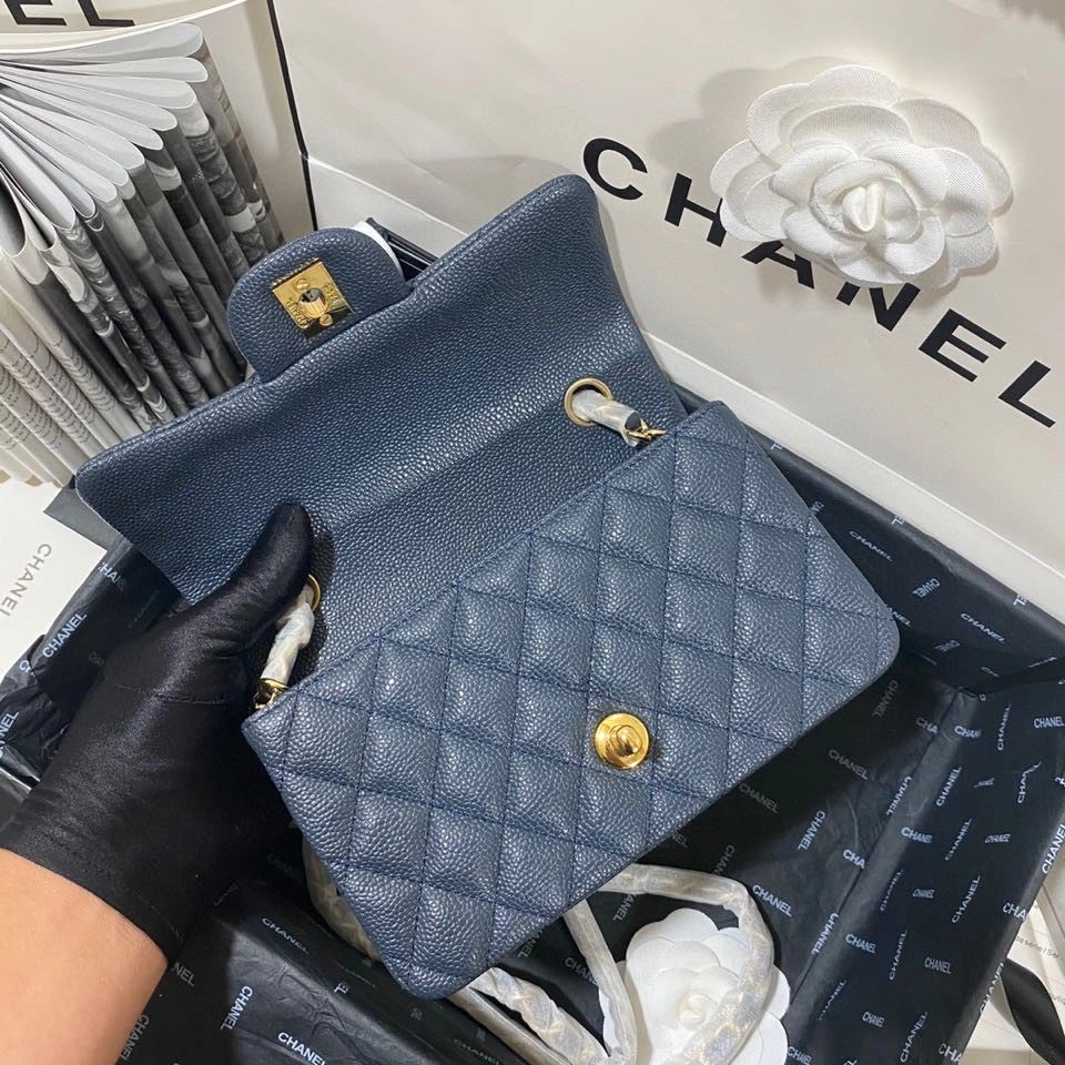 C*hanel Crossbody bag Top Quality HT 20231013-27 20cm Sporty 8808