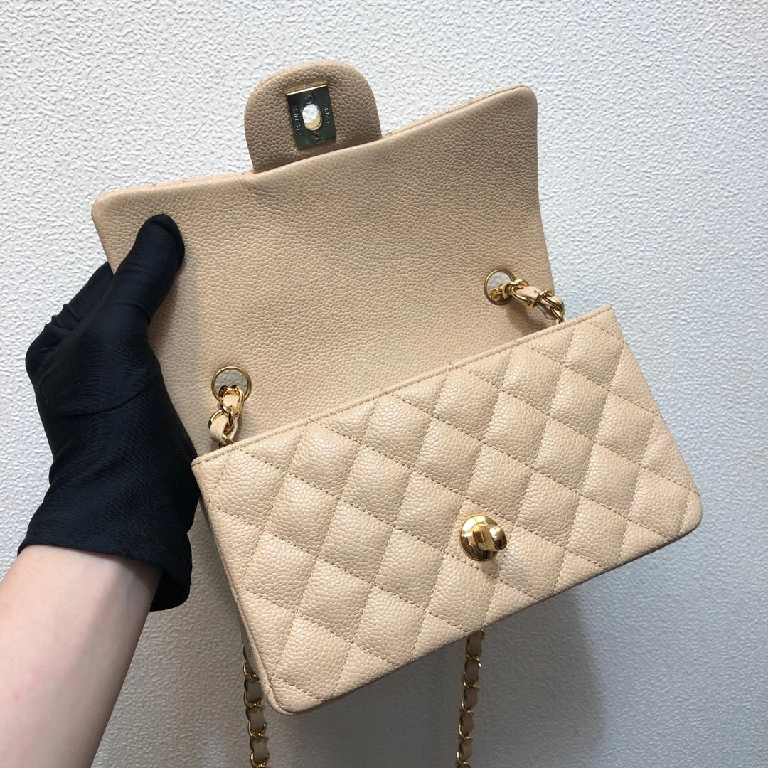 Durable C*hanel Crossbody bag Top Quality HT 20231013-29 20cm 8806