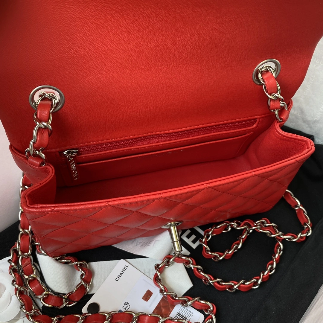 C*hanel Crossbody bag Top Quality HT 20231013-35 20cm TechFriendly 8800
